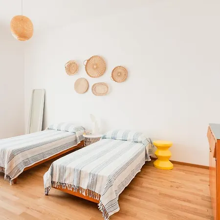 Interno 19 - Vista Mare Apartment *
