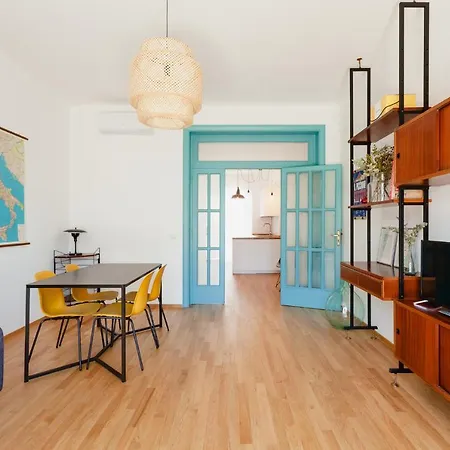 Interno 19 - Vista Mare דירה